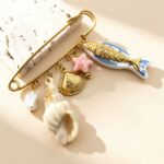 Broche 04