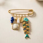 Broche 05